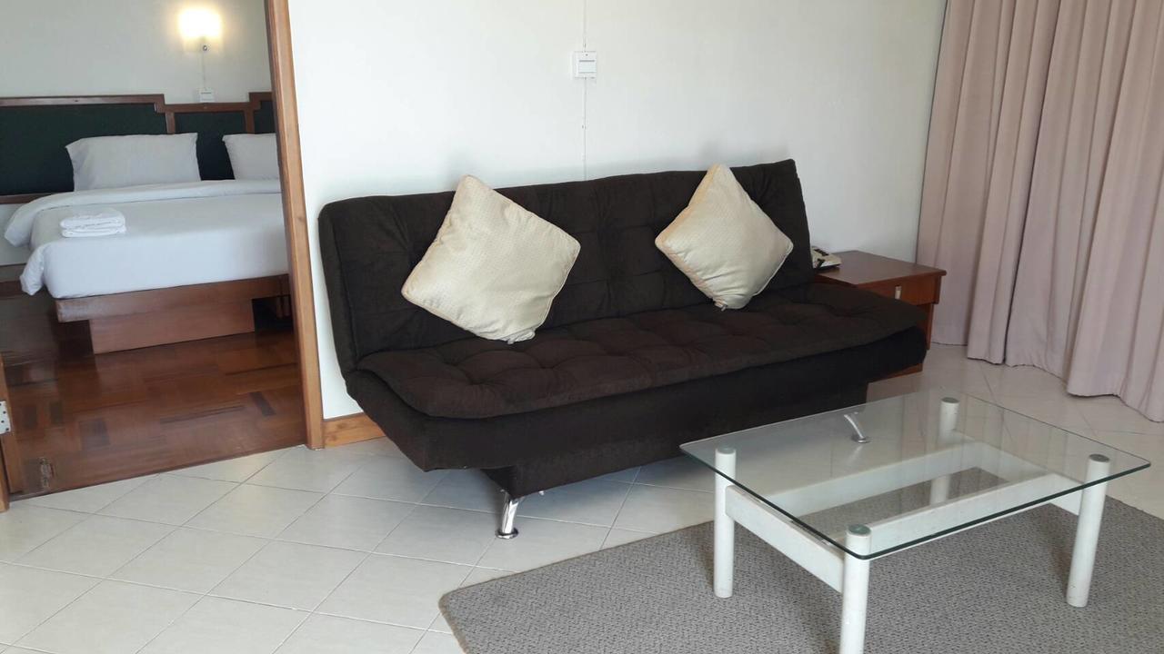 Paradorn Inn Chumphon Eksteriør billede